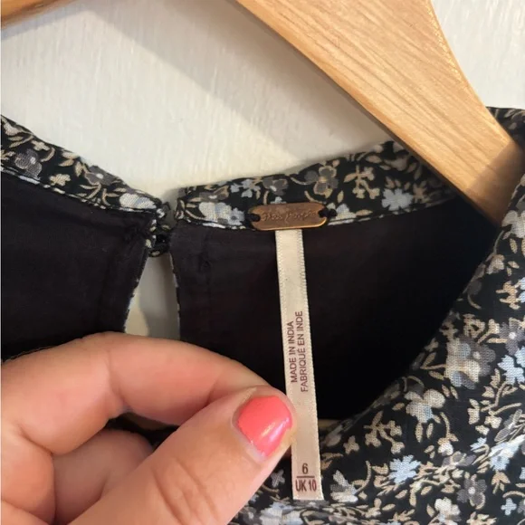 Free People Floral Puff Sleeve Mini Dress - Picture 4 of 10